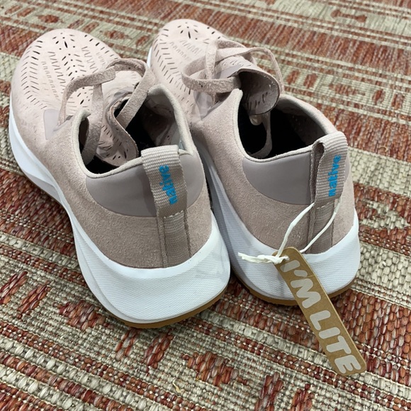 SOLD Native Apollo 2.0 XL in Dust Pink size 8 - Picture 3 of 6